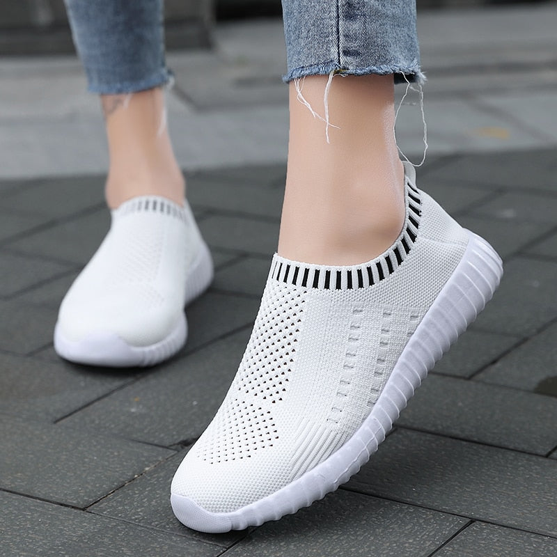 Casual Mesh Athletic Shoes